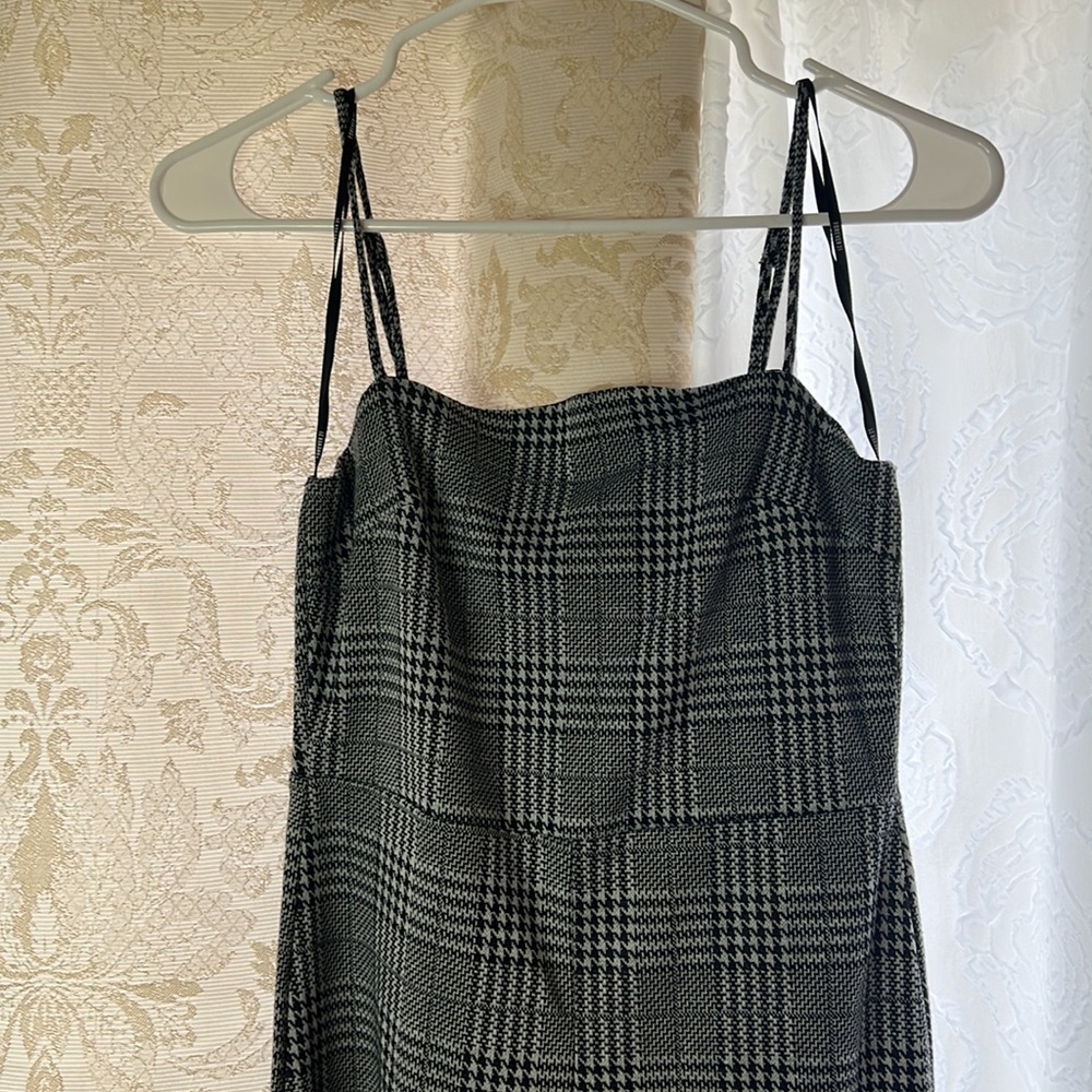 Jumper - Picture 2 of 6